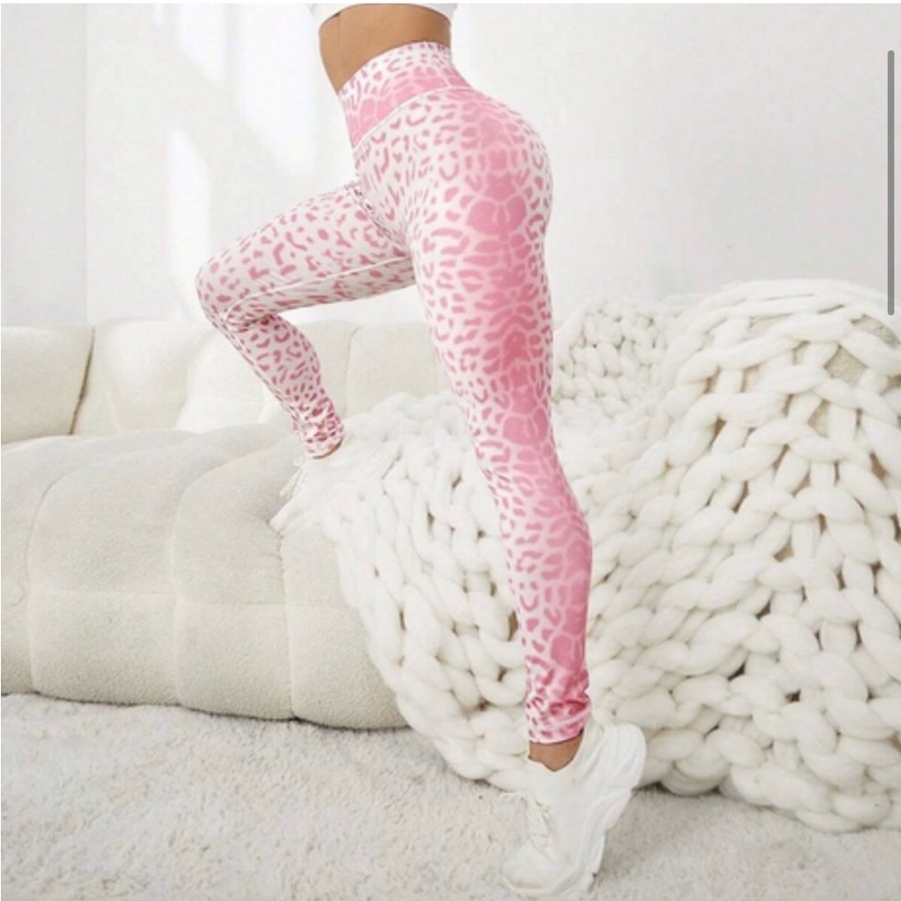 Brand new barbie core light pink and white leopard leggings